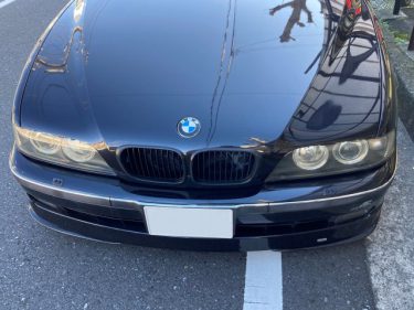 BMW　ヘッドライト磨き前